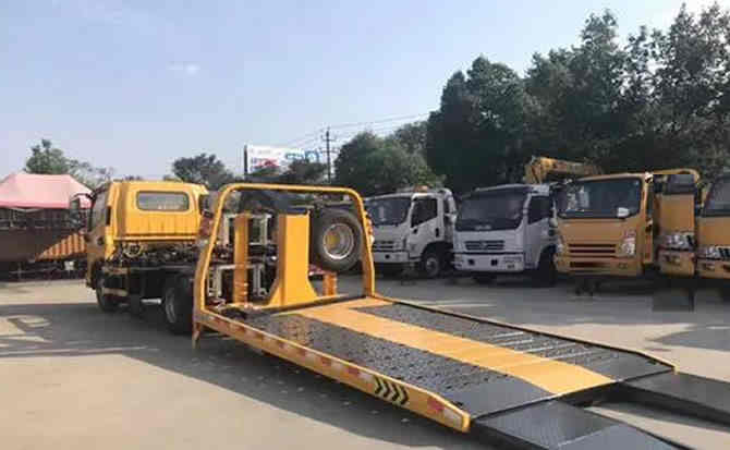 新巴尔虎右旗汽车中途维修案例
